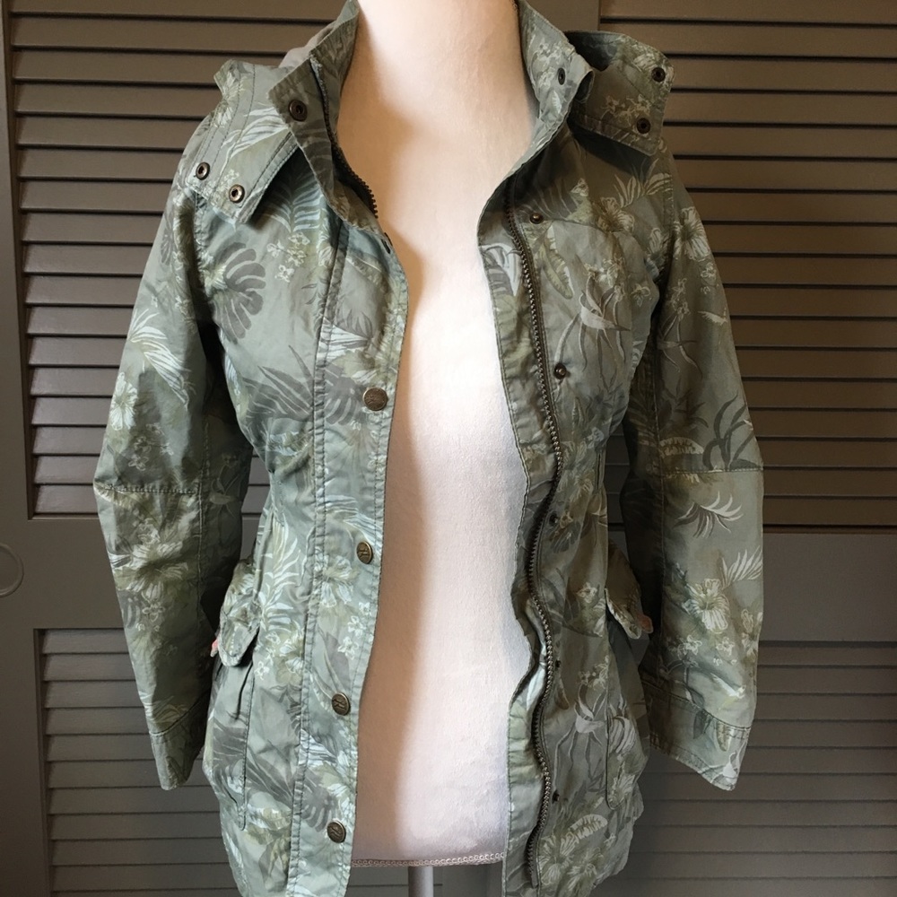 H&M girls 10-11 Hooded Utility Jacket army green